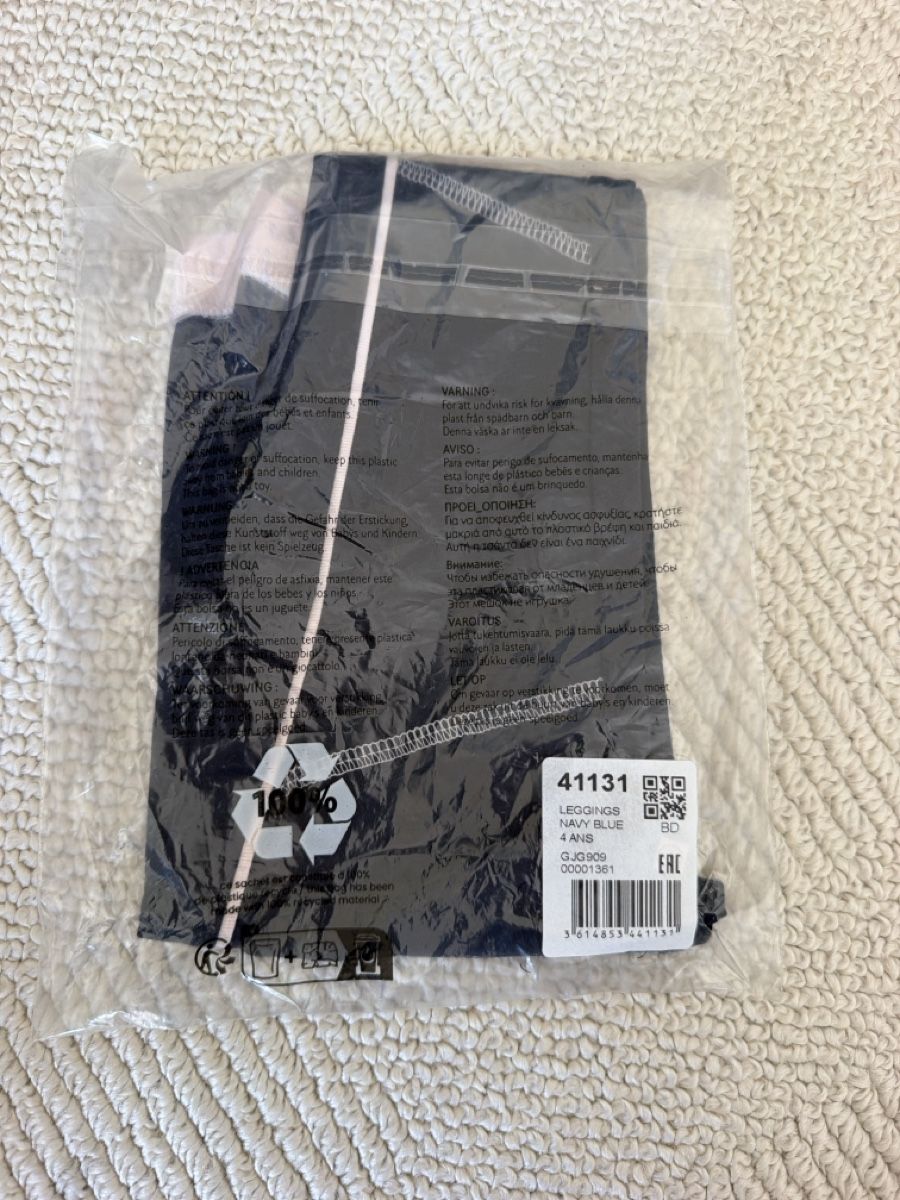 Collant & Leggings: Legging 4 ans bleu et rose – Nuovo e nell'imballaggio originale da Neuchatel venduto da frp_ncm6 1