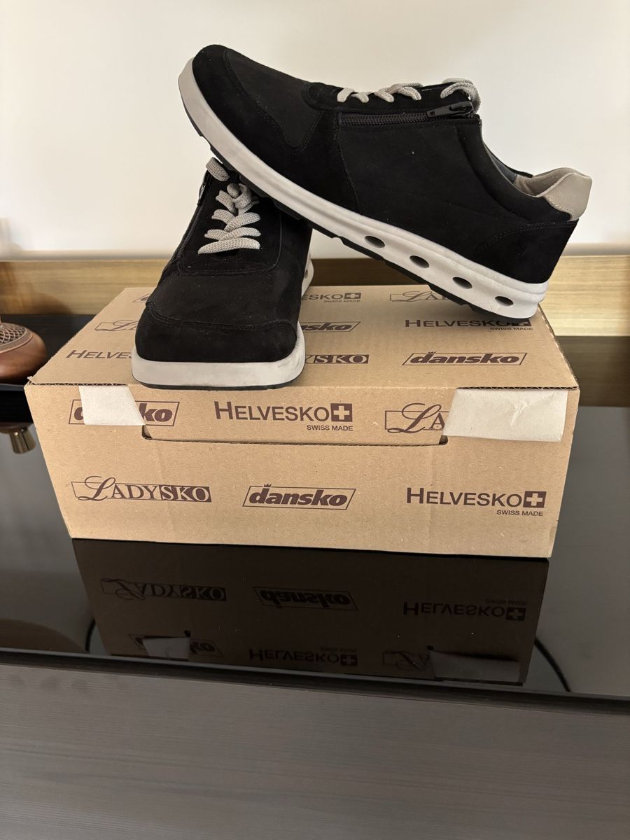 Helvesko Herrenschuhe: Helvesko Schuh Narina 42 Neu – Neu und originalverpackt aus Oetwil an der Limmat von misssenzapensieri 2
