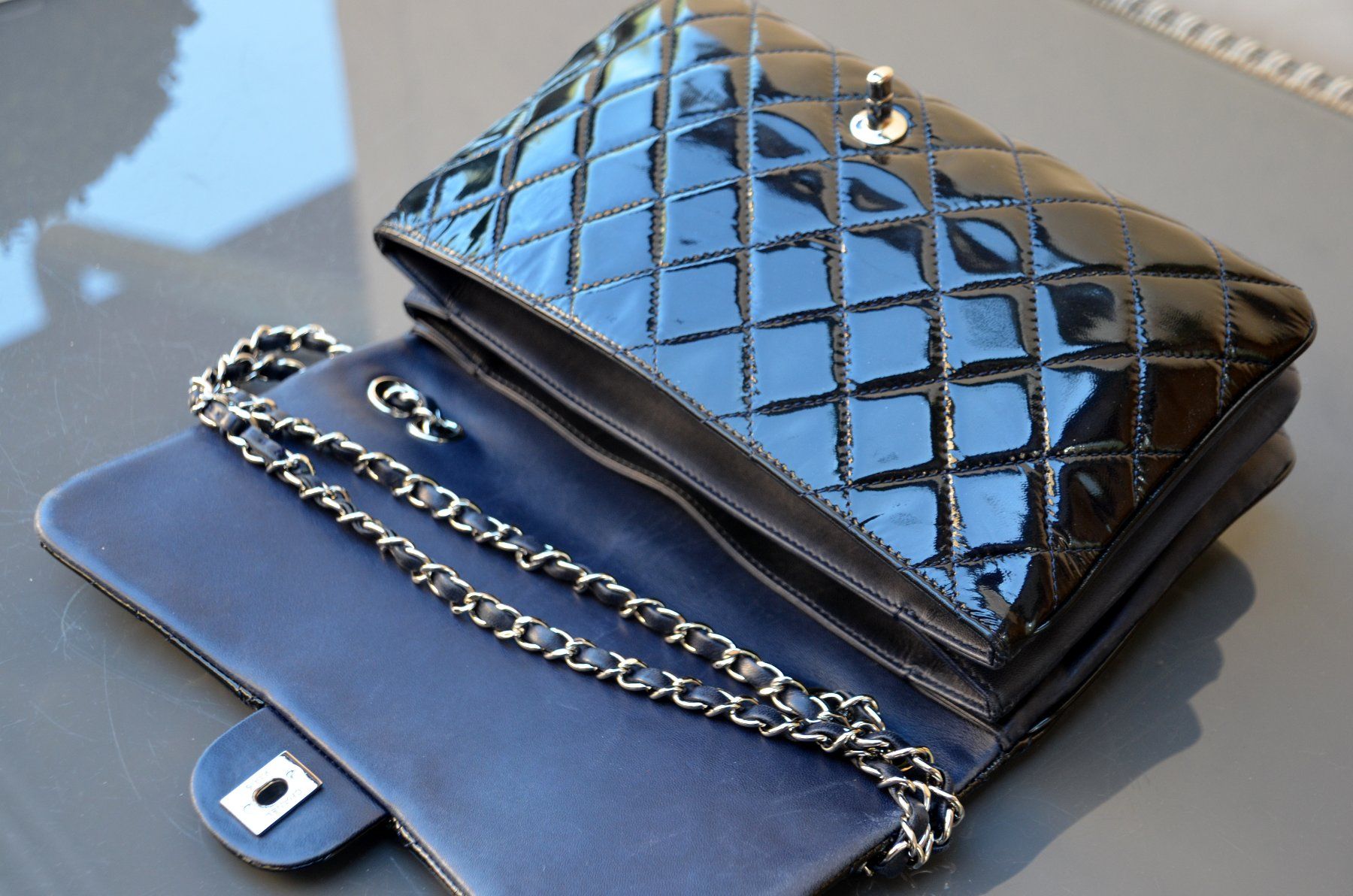 Chanel Borse da donna: Chanel Tasche / sac + Katalog / catalogue – Usato da Collonges venduto da Auganien 4