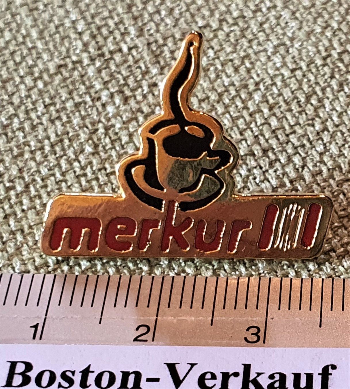 Spille: E809  Pin Mondo - Merkur Kaffeetasse ROT – Usato da Reinach BL venduto da Boston-Verkauf 1
