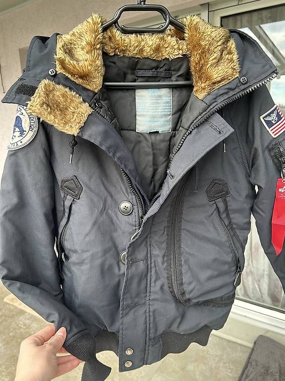 Giacche: Alpha Industries Jacke S – Usato da Niederbuchsiten venduto da idontknow.