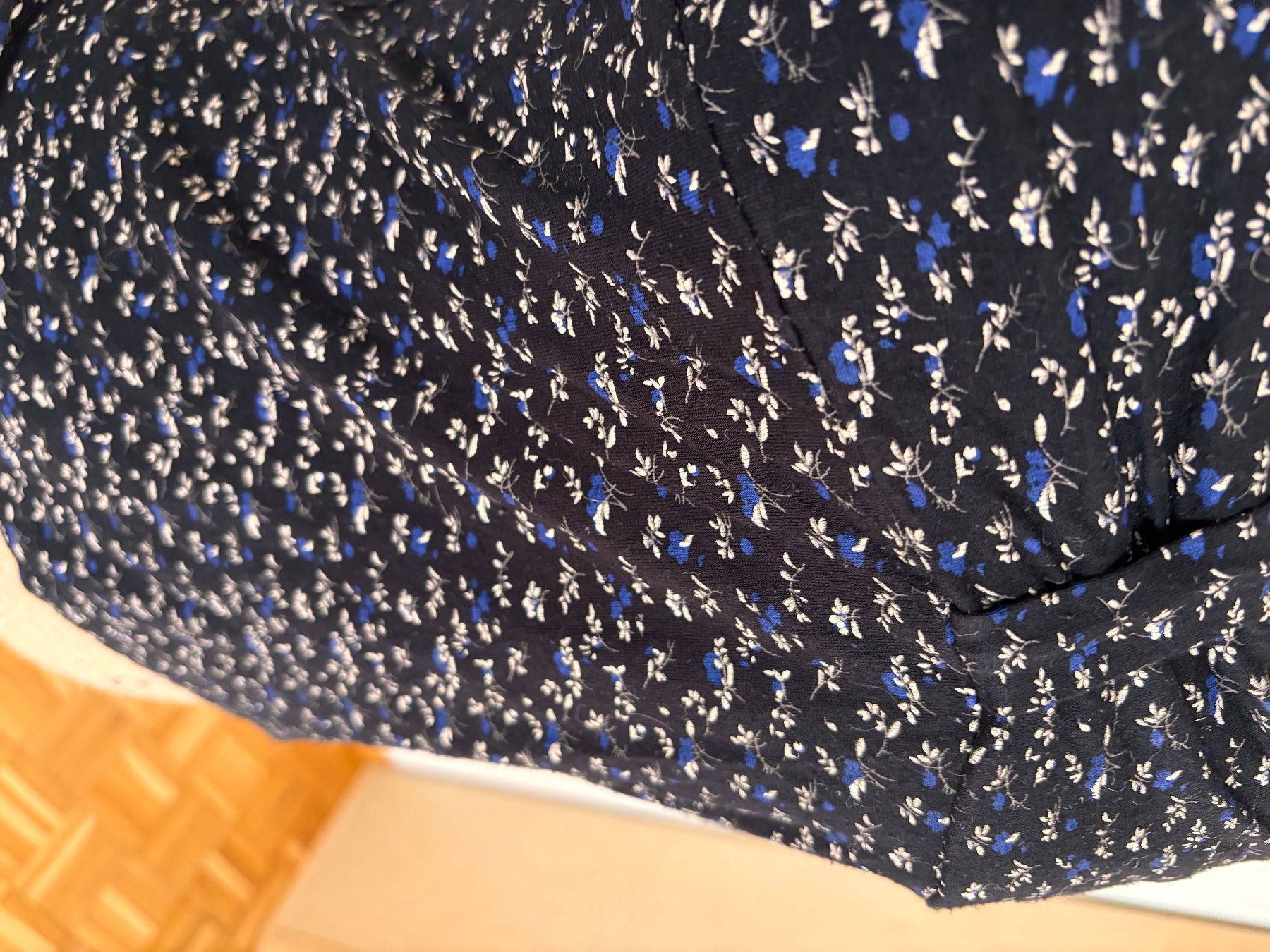 Tops: Top mit Spaghettiträgern Blumenmuster Gr. M – Gebraucht aus Fraubrunnen von Sxhiina01 2