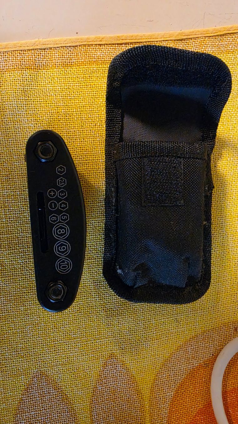 Taschenmesser: Multitool Werkzeug – Neu (gemäss Beschreibung) aus Nebikon von Japostyle 2