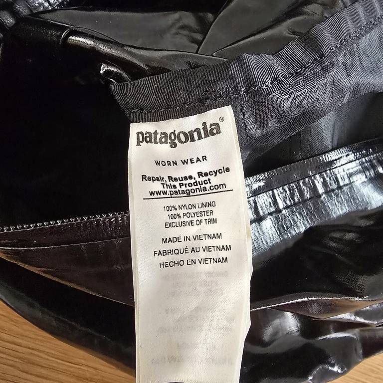 Patagonia Borse: Patagonia Lightweight Black Hole Duffle – Usato da Zürich venduto da leara.milani 2
