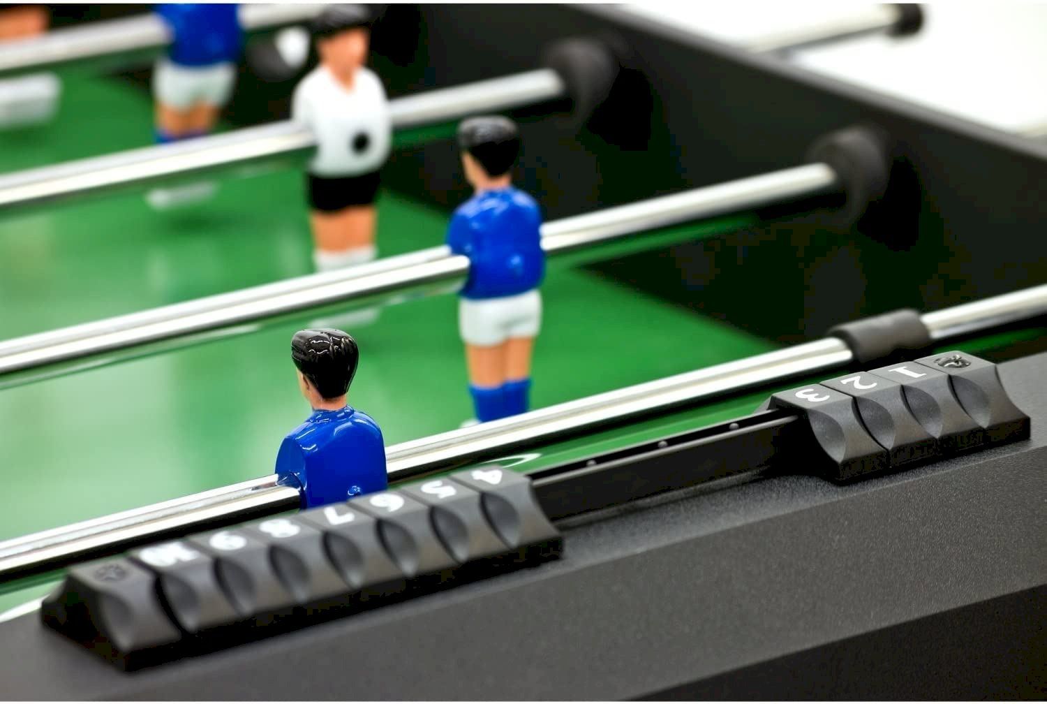 Spiele: GAMESPLANET Tischfussball klappbar black – Neu und originalverpackt aus Bottighofen von zaap 3