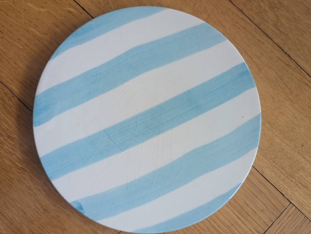 Piatti di portata: Dessous de plat artisanal en grès Celadon Paris, comme neuf – Usato da Chêne Bougeries venduto da guimzou