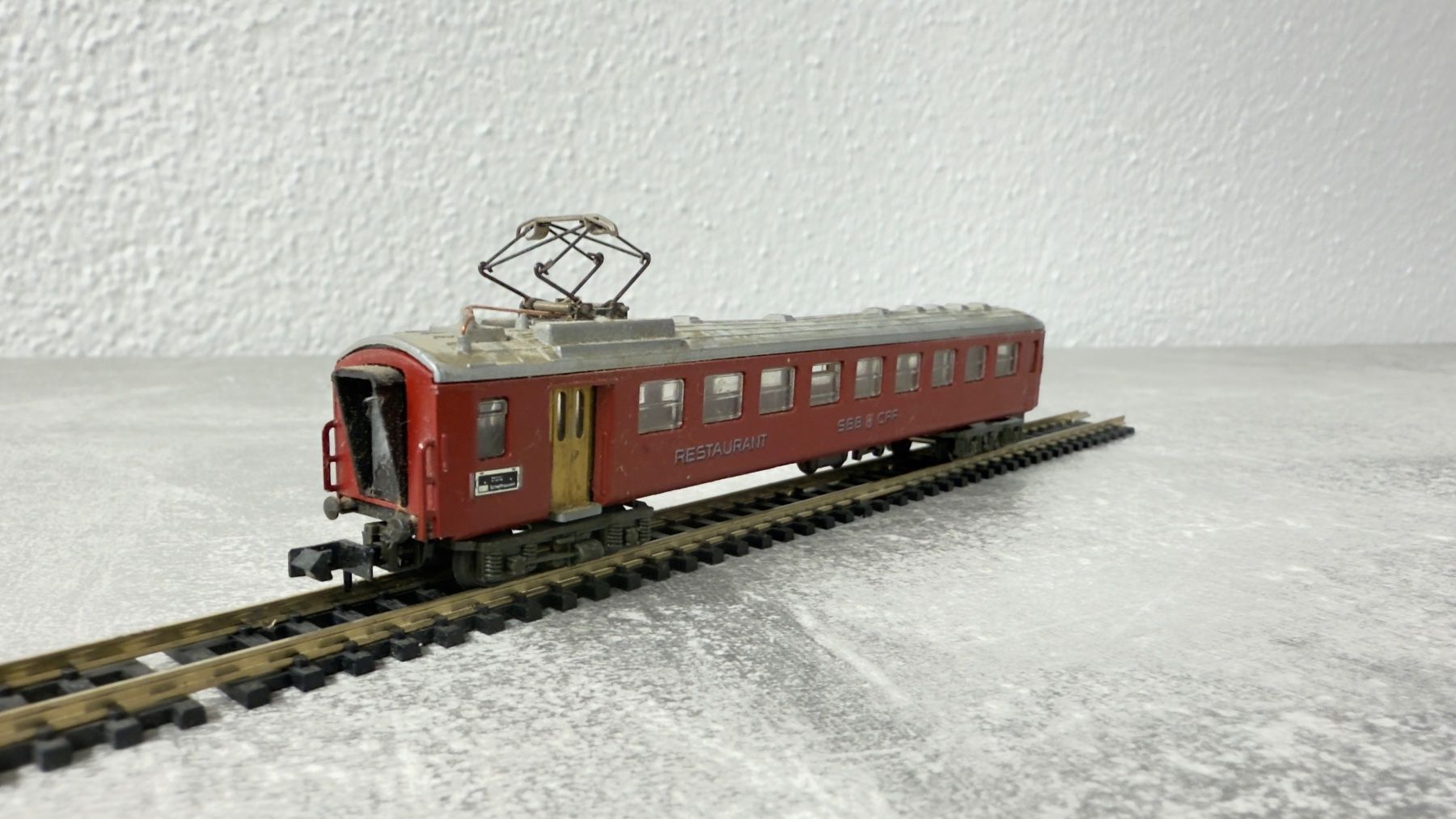 Arnold Modellini di ferrovie: Arnold Speisewagen Spur N – Usato da Schlieren venduto da rat_lq6b 3