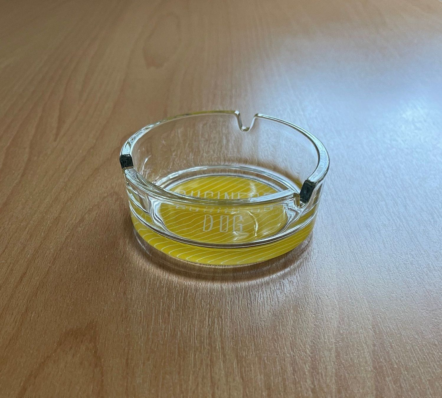 Portacenere: Glas Aschenbecher mit coolem Spruch – Nuovo e nell'imballaggio originale da Basel venduto da Seifehuesli 1