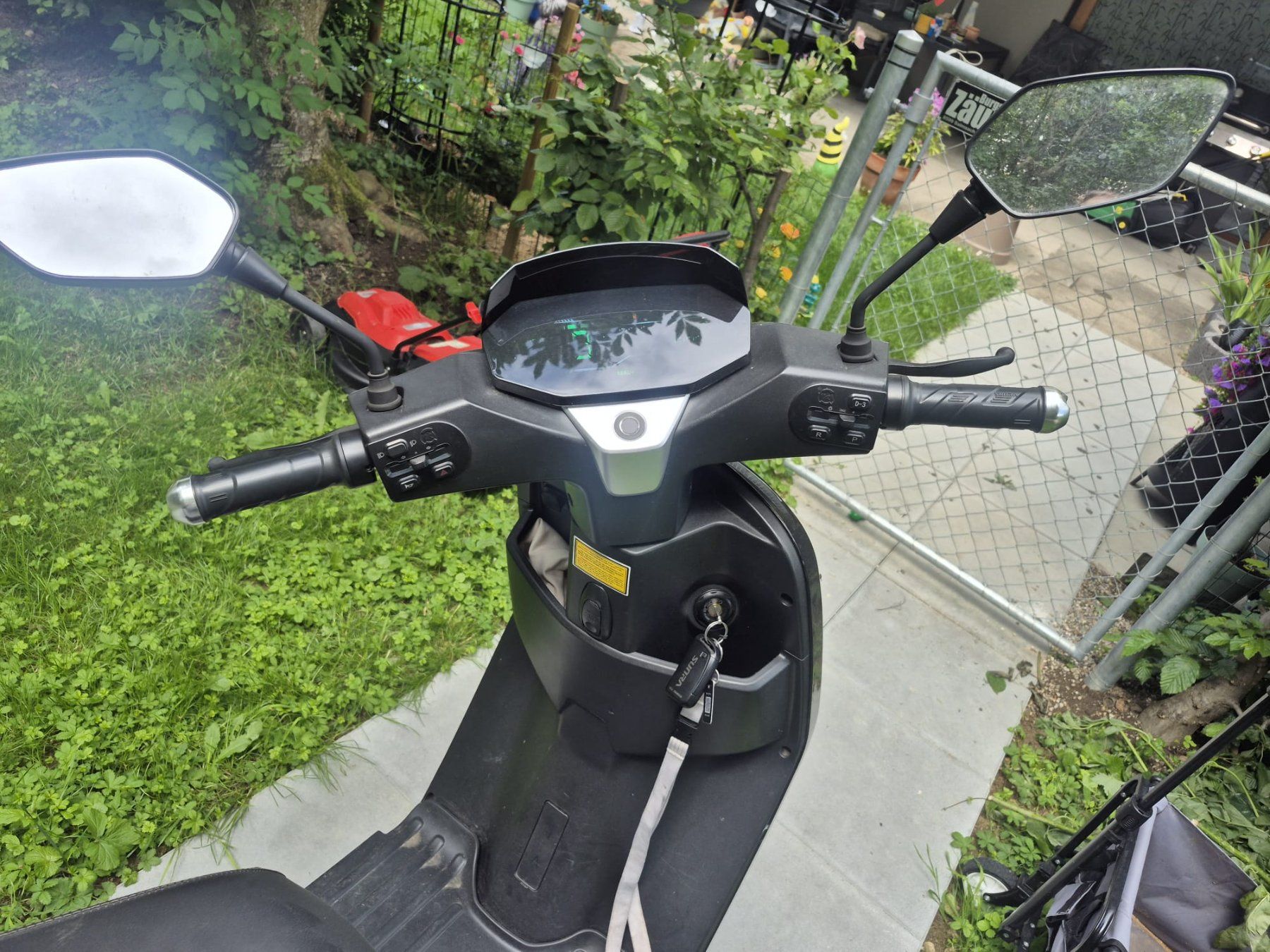 Veicoli elettrici: Sunra Robo S 80km/h Elektro Roller – Usato da St. Gallen venduto da hanschpi 1