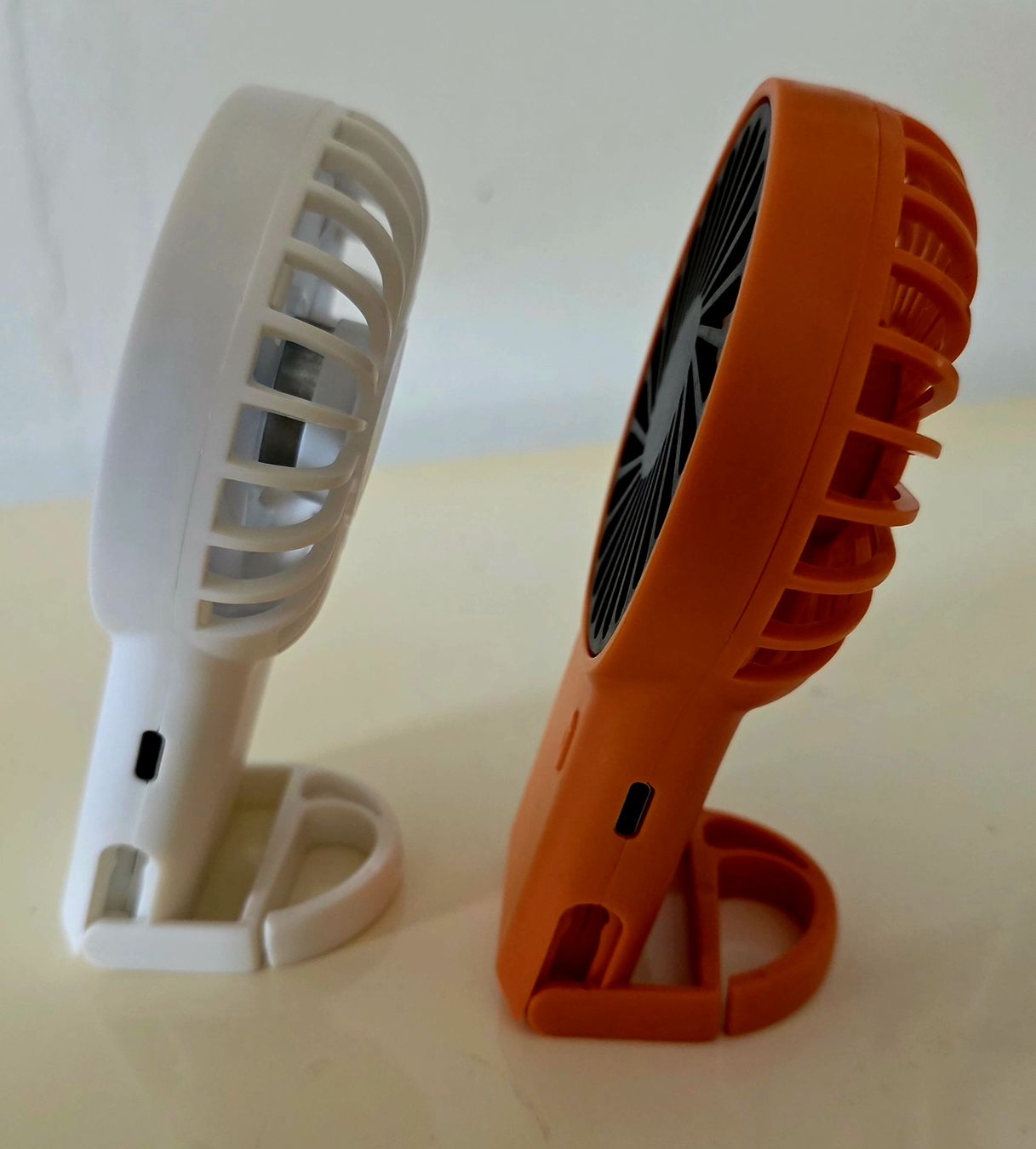 Ventilateurs: ventilatoren 2 stk Hand 3 stuffen – D'occasion à wetzikon par Bestedienste 2