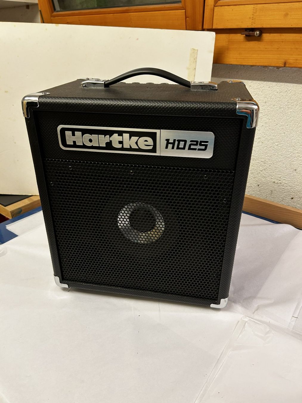Hartke Amplificatori: Bassverstärker Hartke HD25 – Usato da Hombrechtikon venduto da HW18