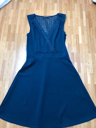 NEU! CACHE CACHE Spitzen kleid dunkelgrün 34