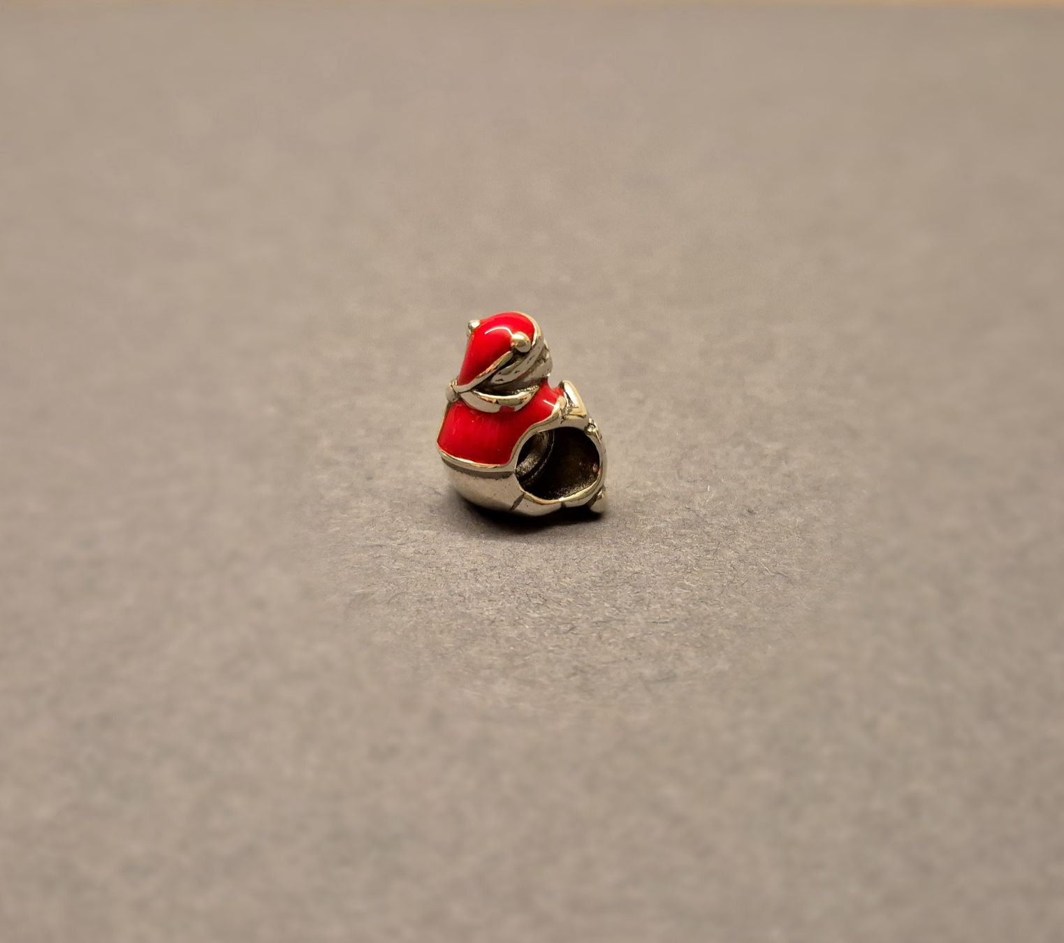 Ciondoli: Charm Winnie Puh +Garantie – Nuovo (secondo la descrizione) da Rotkreuz venduto da Carbone_Bijou-Shop 1
