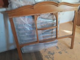 Rahmen von einem alten Buffetaufsatz