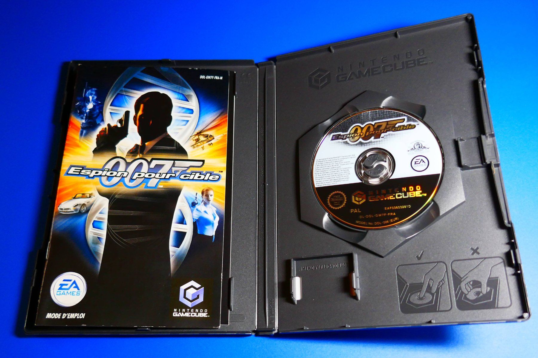 Nintendo Giochi: 007 : Espion pour Cible - Nintendo GameCube – Usato da Vuarrens venduto da Espace-Retro 1