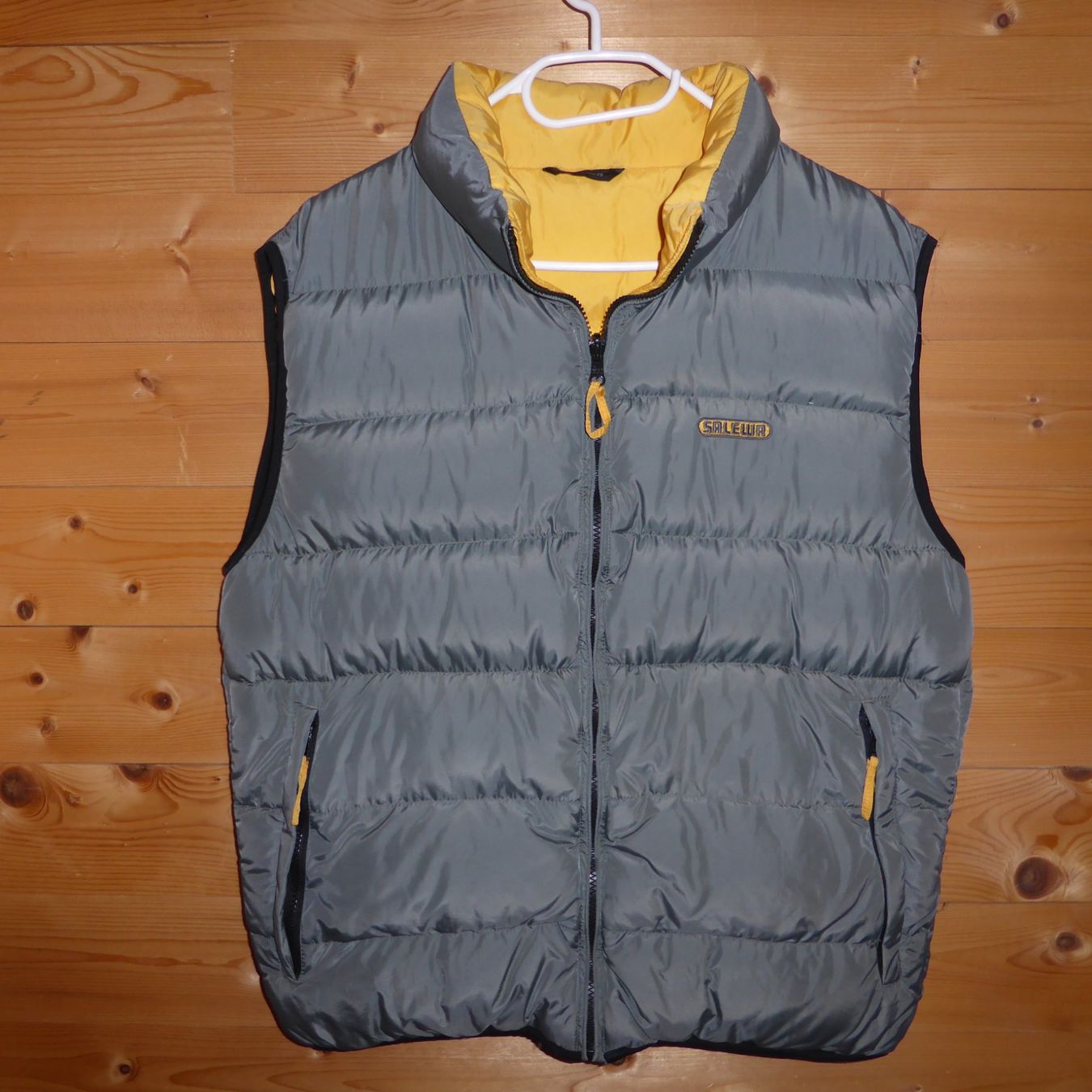 Salewa Gilet & Giacche: Daunengilet SALEWA, Gr. M – Usato da St.Gallen venduto da regenbogen5