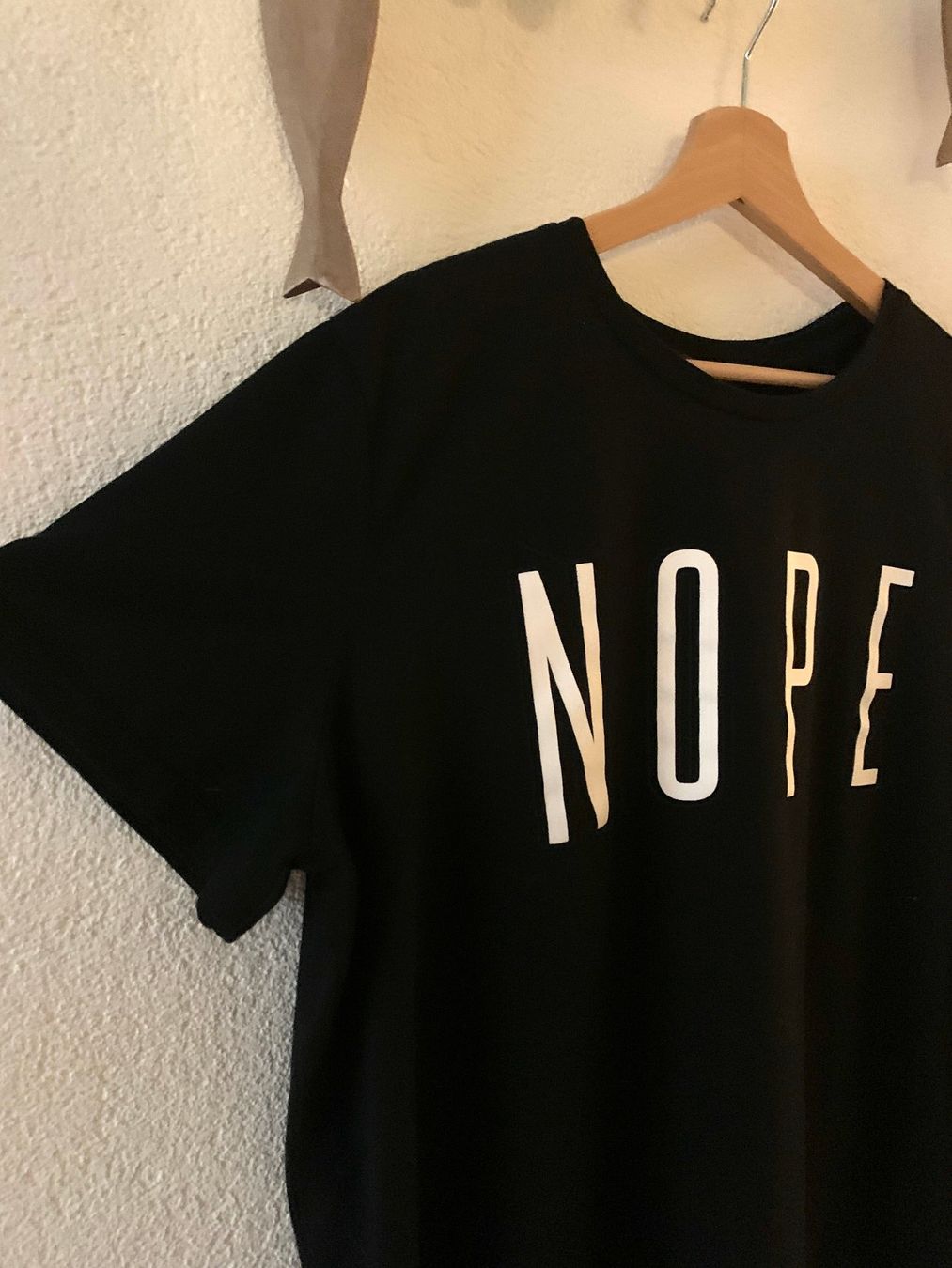 T-Shirts: oversize T-Shirt XL+ schwarz NOPE – Gebraucht aus St. Gallen von Miousch 1