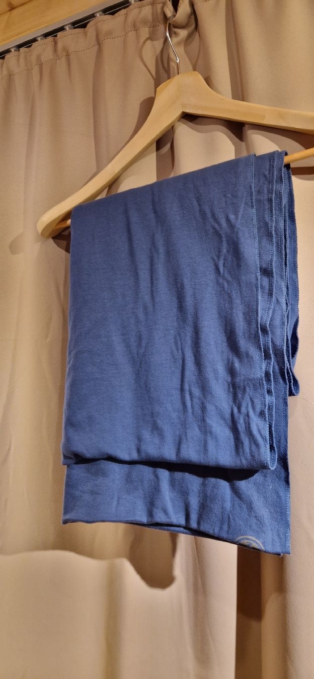 Moby Wrap Marsupi portabebè: Moby Wrap Tragetuch blau – Usato da Ruggell venduto da Franzi_1987