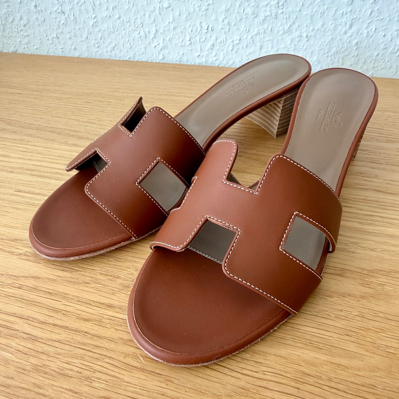 Hermès Scarpe da donna: Authentiques Sandales HERMÈS Oasis 39.5 NEUVES – Nuovo e nell'imballaggio originale da Carouge GE venduto da loveluxury 8