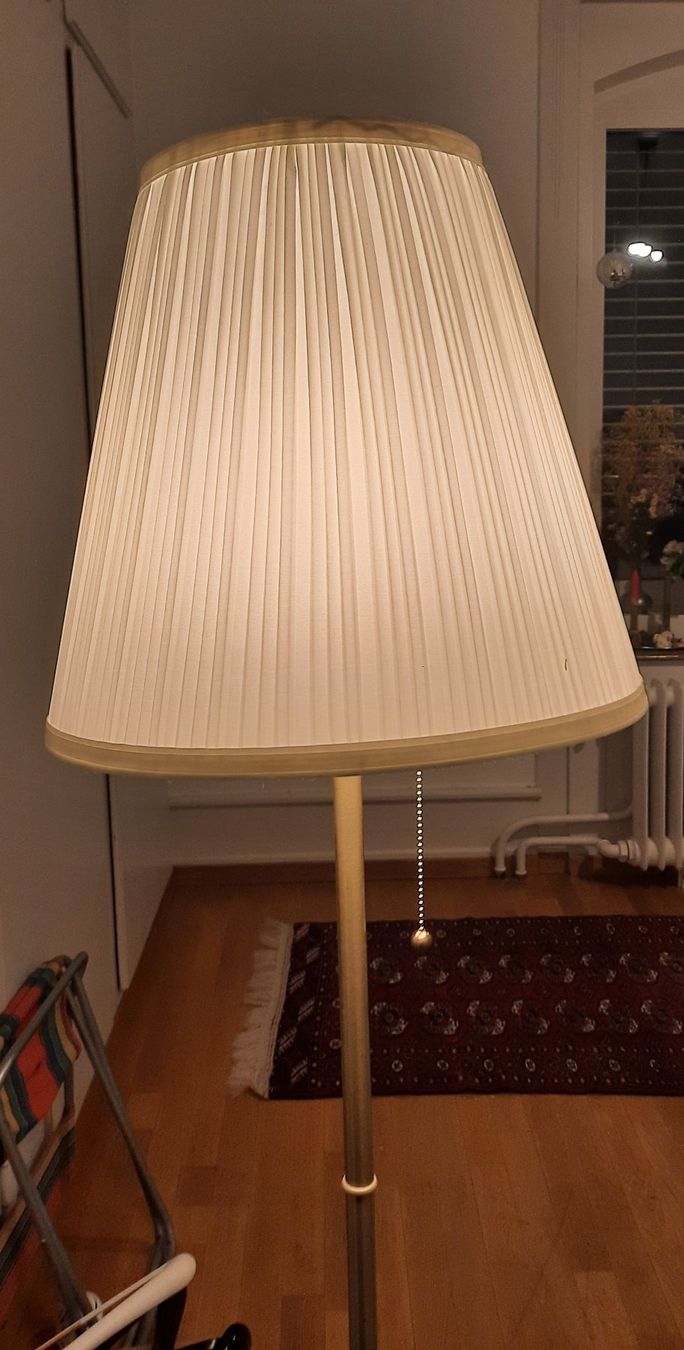 Ikea Lampes: Standleuchte Ikea – D'occasion à Aarau par klara06 1