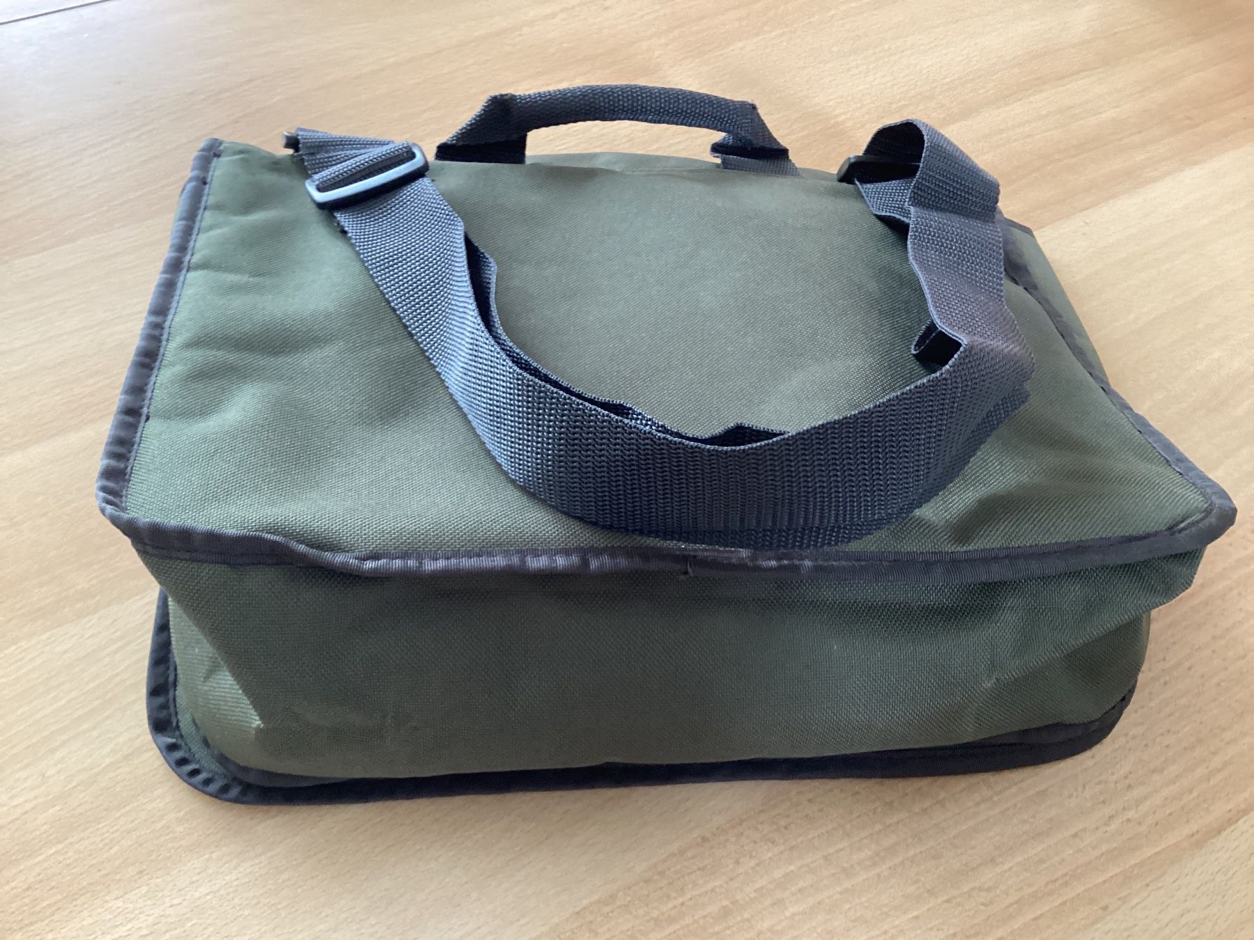 Swiss Borse: SWISS hänge Tasche! – Usato da Schöfflisdorf venduto da seahorse61 4