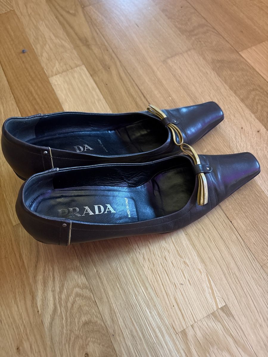 Prada Damenschuhe: Prada Pumps Vintage Y2K – Gebraucht aus Bern von LoveVintageY2K 1