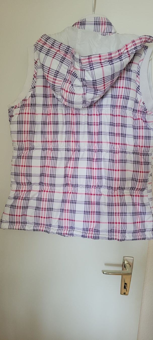 Esprit Gilet & Giacche senza maniche: Weste /Gilet – Nuovo (secondo la descrizione) da Pratteln venduto da pri_yxn5 1