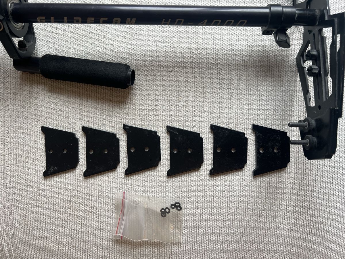 Treppiedi & Teste: Glidecam HD-4000 Handheld Kamerastabilisator – Usato da Zug venduto da ced_8wh6 4