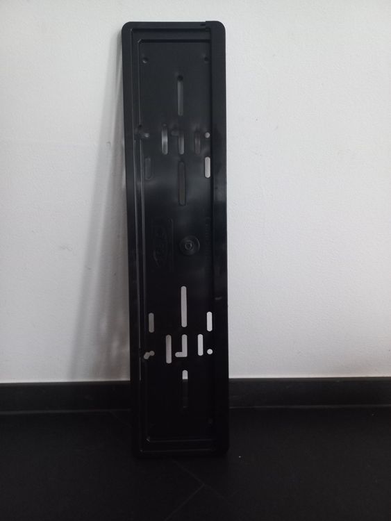 CARPOINT Universeel Kentekenplaathouder – Lang Model, Kliksysteem – Past Op Alle Platen Van 52x11 Cm – Stevig En Eenvoudig Te Monteren