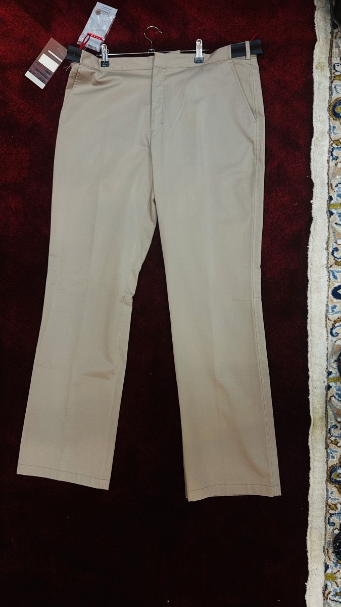 Prada Pantaloni: Prada Herren Hose Neu – Nuovo e nell'imballaggio originale da Lachen SZ venduto da HelvetiaLuxury