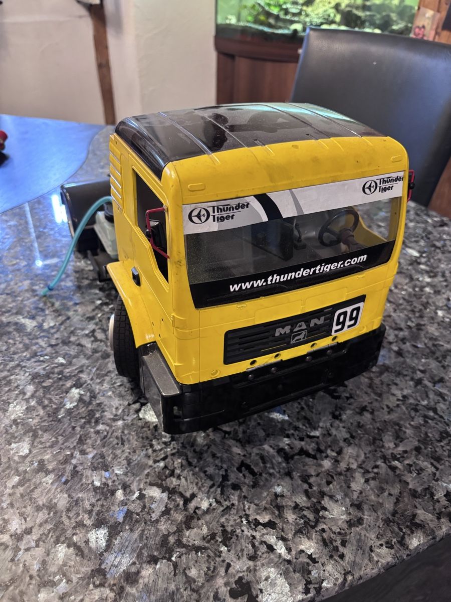 Thunder Tiger Modellismo RC: Originaler Thundertiger Nitro LKW – Difettoso da Altbüron venduto da psc_2hfg 1