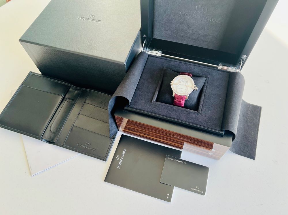 Jaquet Droz Uhren: JAQUET DROZ Grande Seconde SW41 Auto, MOP&Diamonds, OVP19000 – Neu (gemäss Beschreibung) aus Le Mont-sur-Lausanne von LycaGallery 9