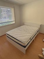 140x200cm Bett inklusive Taschenfederkernmatratze