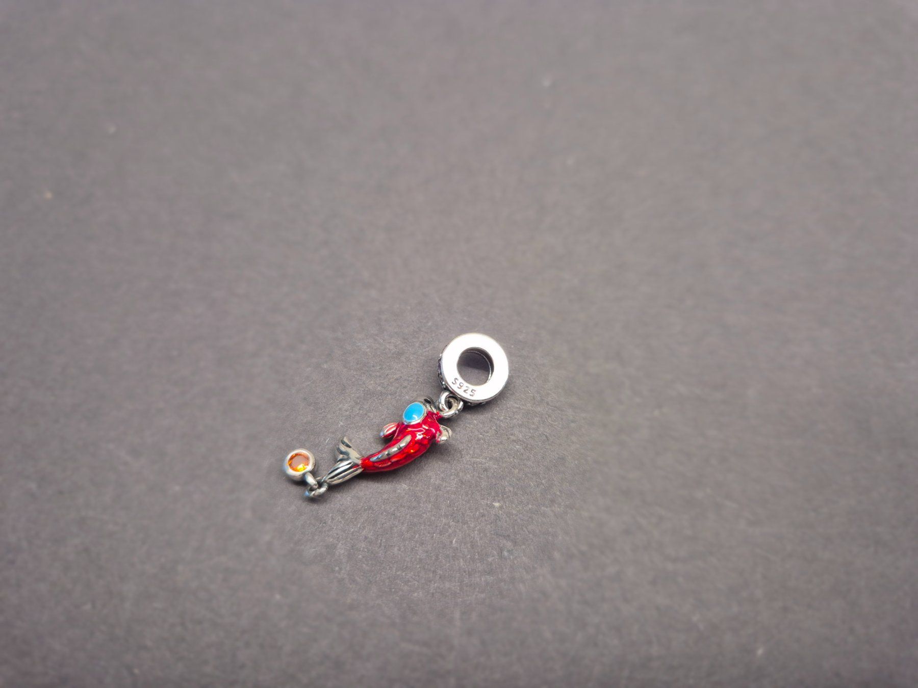 Ciondoli: Silber Charm Koi Fisch +Garantie – Nuovo (secondo la descrizione) da Rotkreuz venduto da Carbone_Bijou-Shop 2