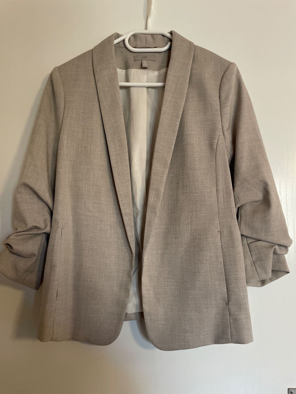 Giacche: Neuer Blazer, Beige, Gr. 44 – Nuovo (secondo la descrizione) da Eiken venduto da Kermit60