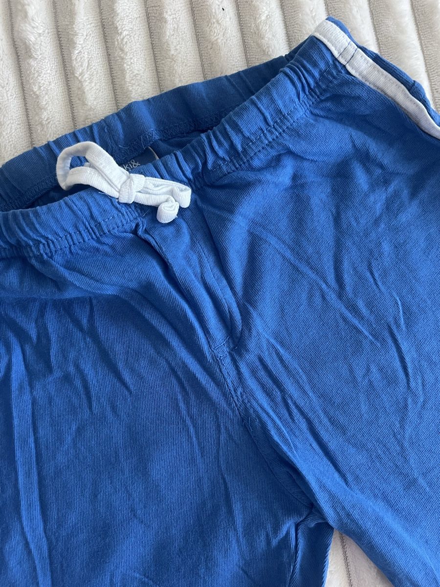 Pantaloni: BAUMWOLL SHORTS HELLBLAU GR 122 – Usato da Basel venduto da theo-g77 1