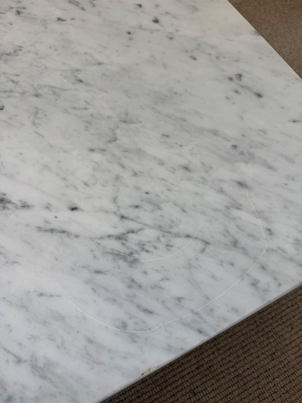 Tavoli: Marble plinth low coffee table by Norm Architects – Usato da Zürich venduto da bel_58jw 4