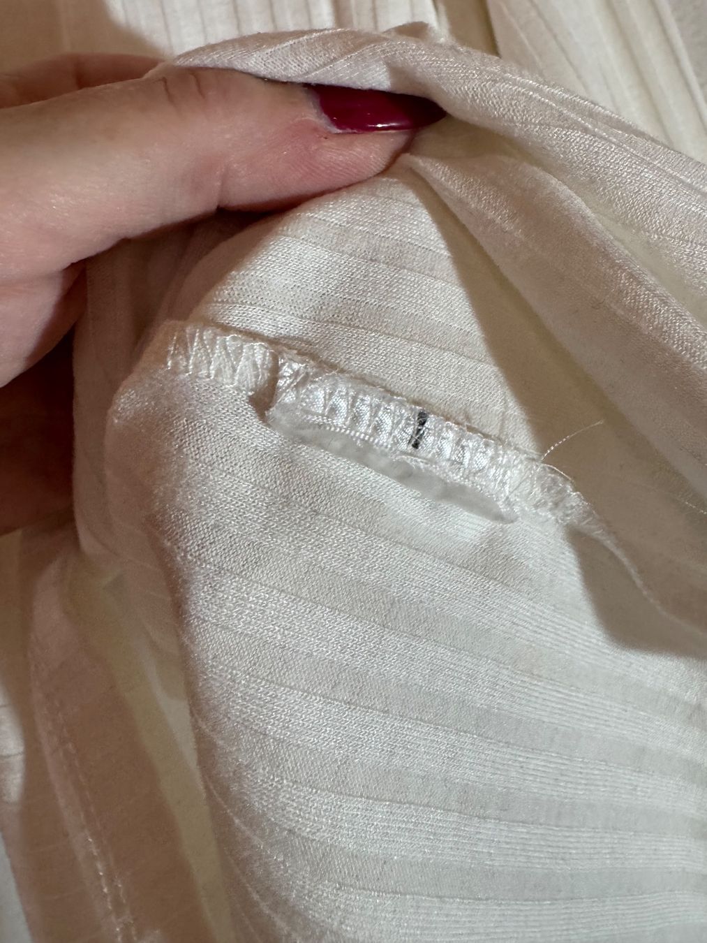 Maglioni & Felpe: Leichter weisser Pullover – Usato da Grosswangen venduto da second_hand_dress 1