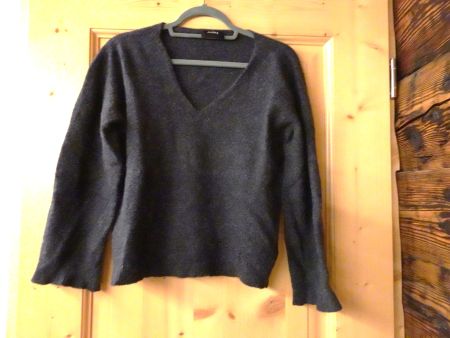 Uni grauer Strickpulli Wolle von Alpha Gr. M - 42639