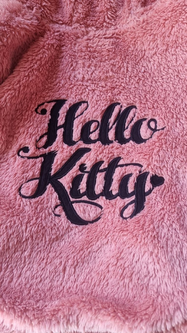 C&A Altro abbigliamento per bambina: Jaquette Hello kitty 116 – Usato da Les Breuleux venduto da Mily1991 3