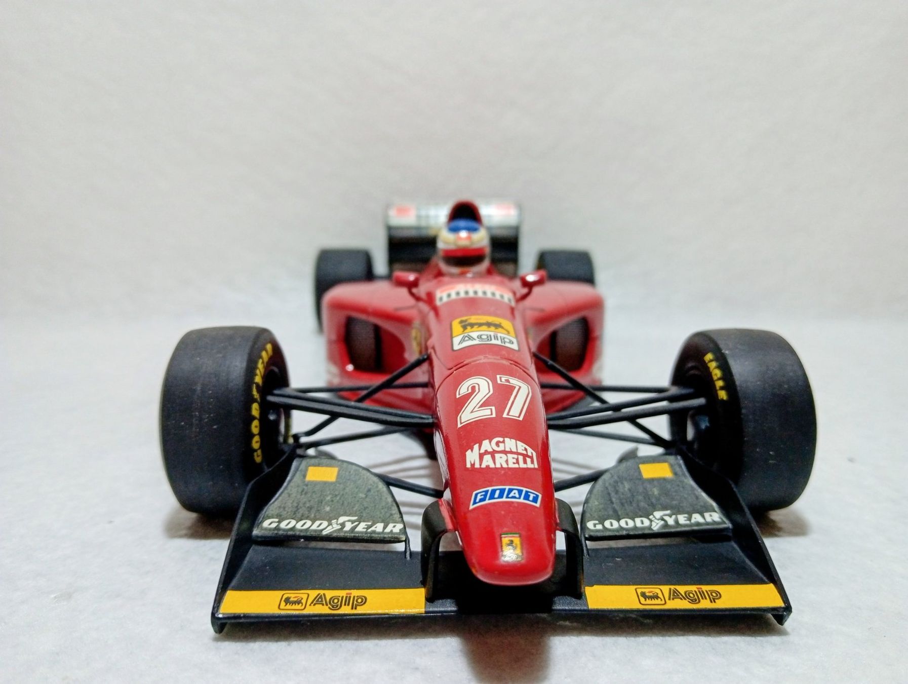 Ferrari Modellini d'auto: Ferrari F1 412 1994 – Usato da Huttwil venduto da Secondtrain 4