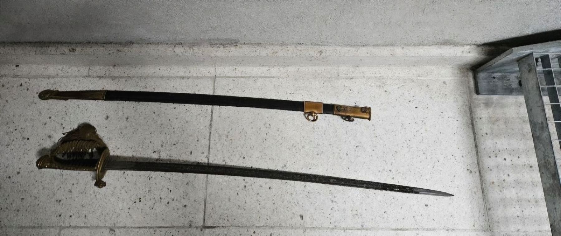 Altre raccolte & rarità: säbel museal degen – Usato da Schwellbrunn venduto da Rosaroterpanter 5