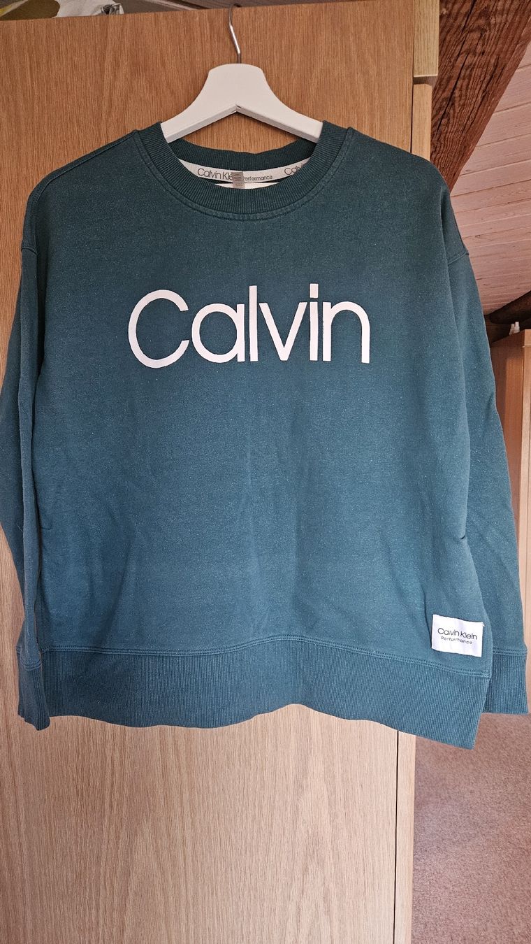 Calvin Klein Pulls & Sweat-shirts: Calvin Klein Pullover, Grösse S – D'occasion à Lippoldswilen par topmodel62