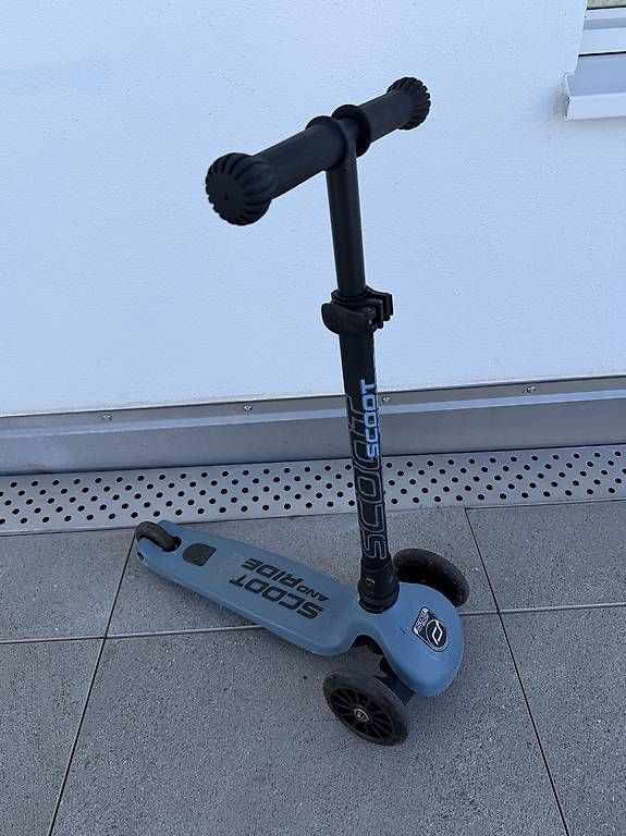 Kickboard: Scoot and Ride Highwaykick3 LED Scooter hellblau – Usato da Zug venduto da mel_kyra 1