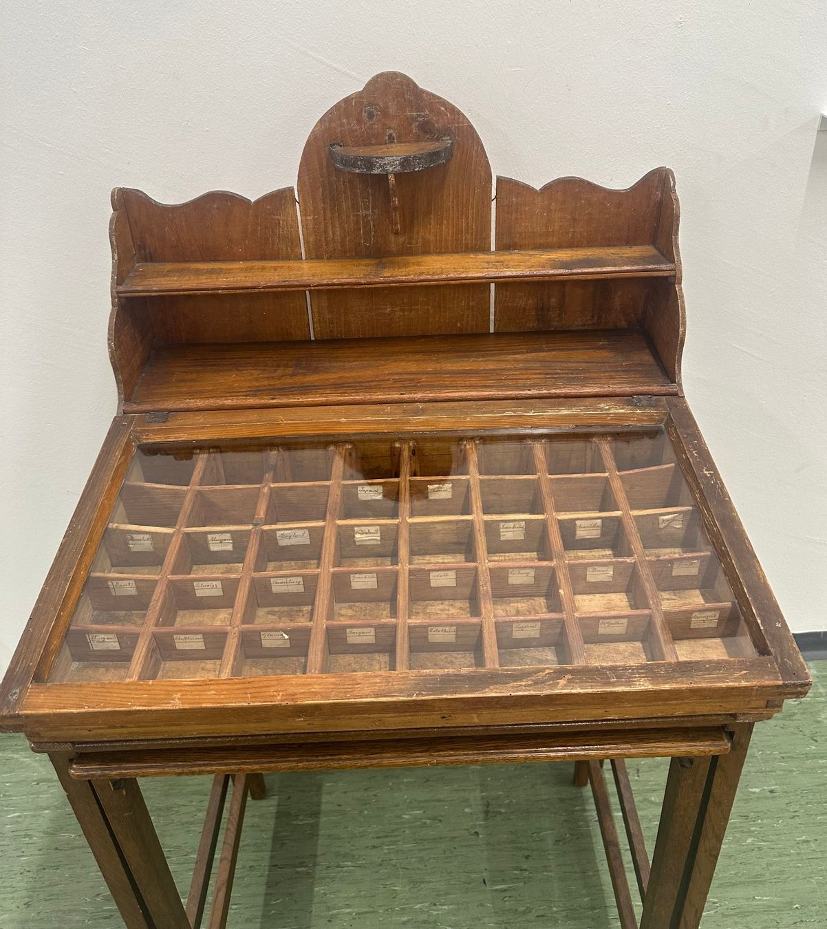 Vetrine: Vitrine – Usato da St. Gallen venduto da winona04 1
