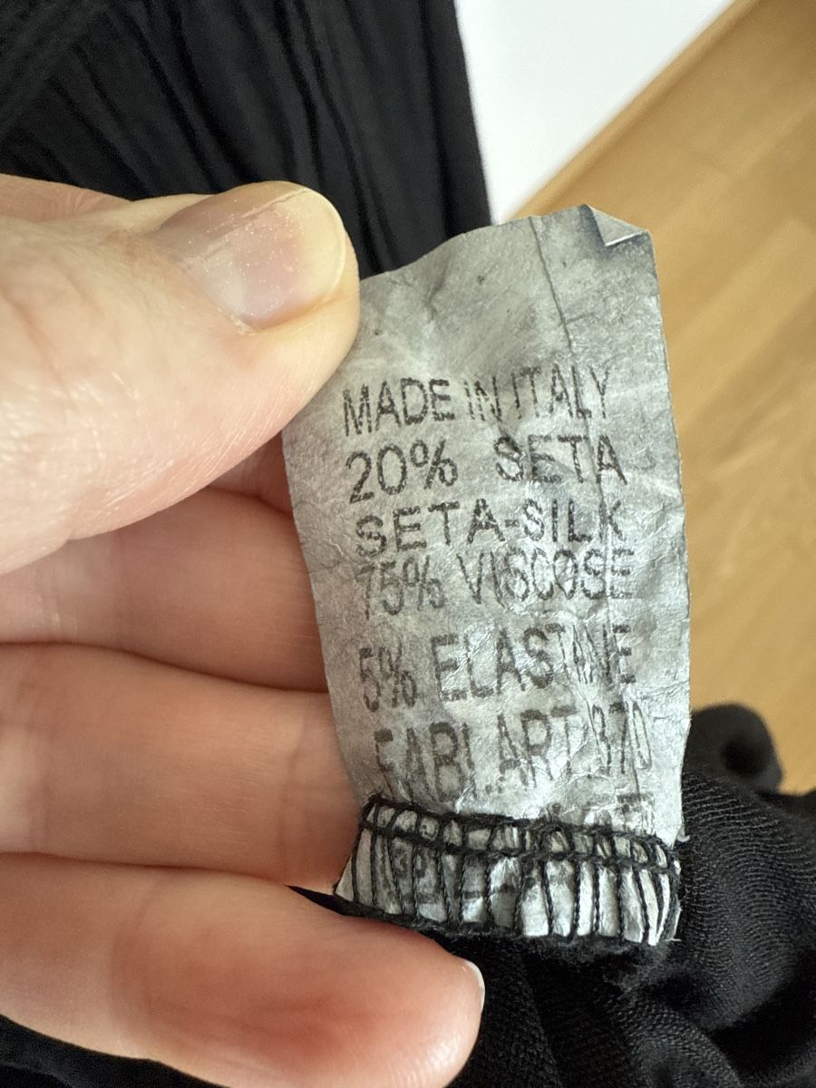 Tuniche: Tunika Schwarz mit Seide - Gr. S – Usato da Wädenswil venduto da Salome0712 2