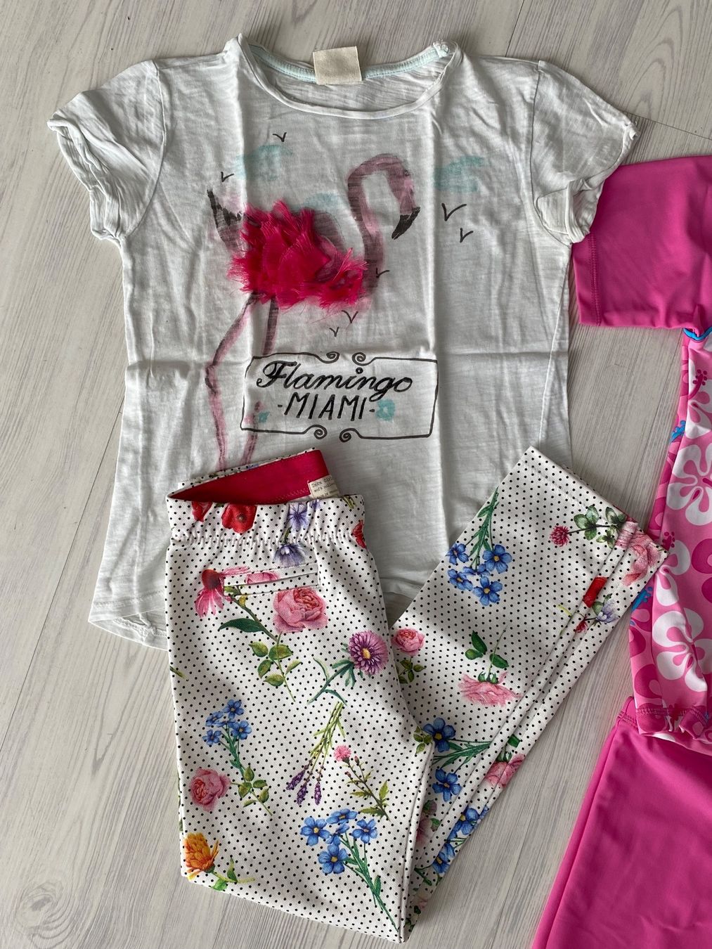 Lotti & Set di vestiti: Mädchenset Gr. 128 – Usato da Estavayer-le-Lac venduto da Mimmy02 4