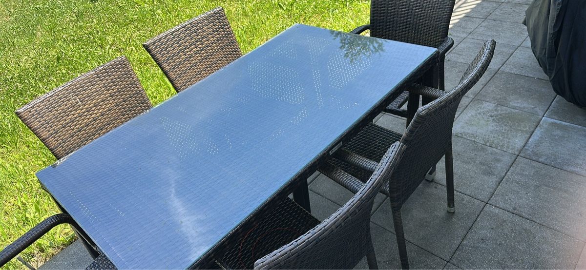 Set di tavolo e panche: Table et chaise de jardin – Usato da Choëx venduto da Maitresplinter 1