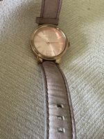 OozOO Ladies Watch with Leather Strap - Stylish Time!