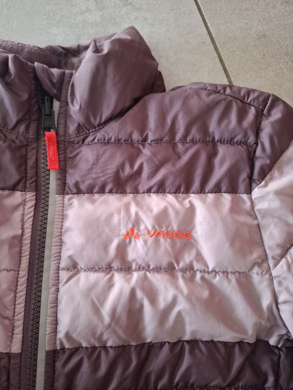 Vaude Giacche & Cappotti: Jolie veste Vaude, 134-140 – Nuovo (secondo la descrizione) da Tramelan venduto da yok-yok 1